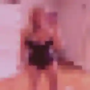 Photo sexy de Jennifer, 19 ans à Arnage - plan discret