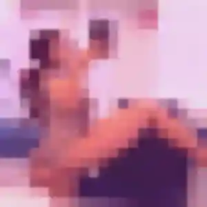 Charmante Ava, 19 ans à Arradon - découvrir son profil