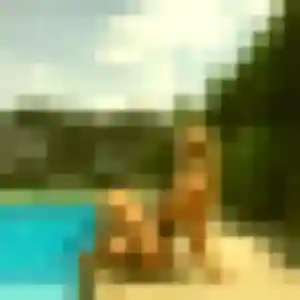 Suzanne, fille de 21 ans veut plan cul à Auneau-Bleury-Saint-Symphorien