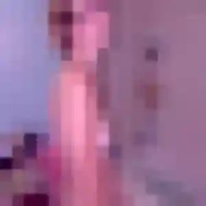 Emmanuelle, femme de 32 ans propose plan cul à Bannalec