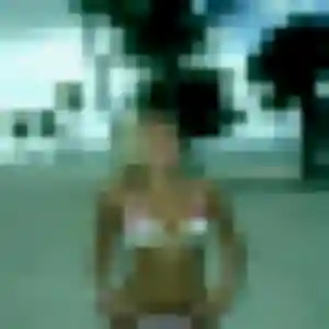 Eva (25 ans) à Boé attend une rencontre maintenant