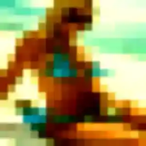 Sarah (23 ans) à Bourges attend une rencontre aujourd'hui