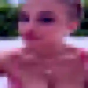 Photo perso de Ursula, 20 ans à Carpentras - rencontre sans lendemain