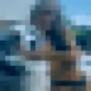 Philippine, 19 ans, disponible à Carrières-sur-Seine pour un plan cul