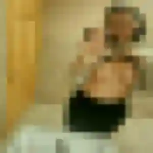 Lola, 19 ans, cherche un plan cul à Carros