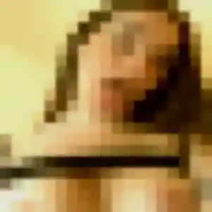 Rencontre Lola, 42 ans à Cassis en t'inscrivant