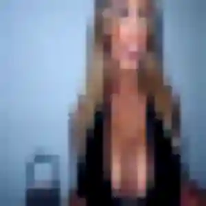 Contacte Zelda, 36 ans à Castres en privé