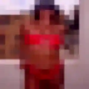 Julie (36 ans) à Champs-sur-Marne cherche un plan cul ce soir