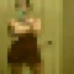 Kim, 20 ans, connectée à Champs-sur-Marne pour un plan cul