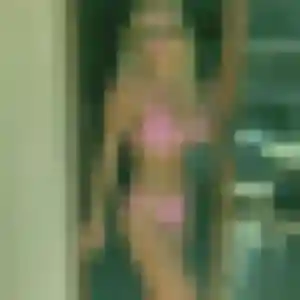 Brunehilde, 21 ans, connectée à Charvieu-Chavagneux pour un plan cul