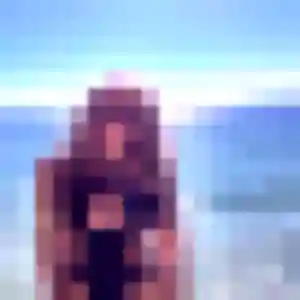 Rejoins Zineb, 25 ans à Châteauroux en t'inscrivant