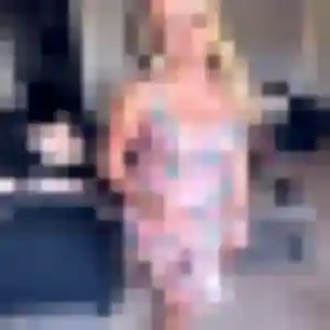 Rencontre Stephanie, 20 ans à Châtenoy-le-Royal gratuitement