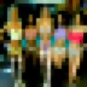 Delphine, 30 ans, en ligne à Chaville pour un plan cul