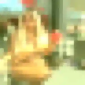 Dounia, 27 ans, connectée à Conflans-Sainte-Honorine pour un plan cul