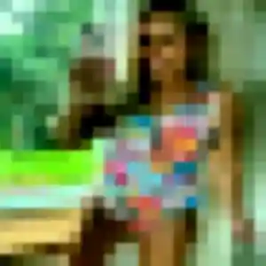 Brune, 44 ans, connectée à Contes pour un plan cul