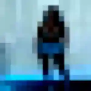 Kelly, 19 ans, dispo pour plan cul à Courrières