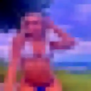 Charmante Clara, 44 ans à Coutances - voir sa photo