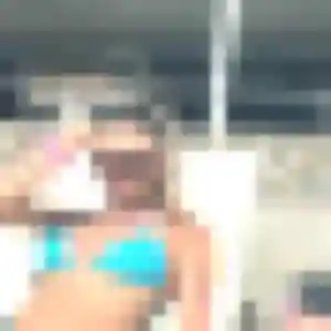 plan cul à Croissy-sur-Seine : photo de Aurelie, 25 ans - sans engagement