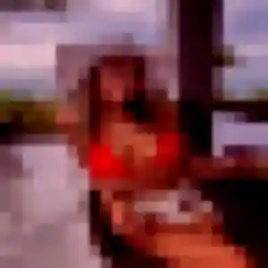 Flore, 24 ans, disponible à Croix pour une rencontre coquine