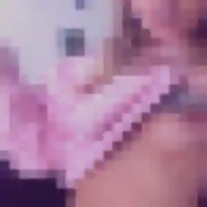 Charmante Amel, 32 ans à Divonne-les-Bains - la contacter