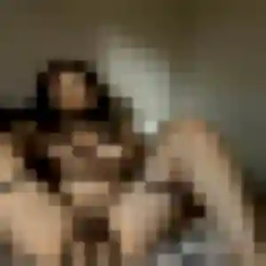 Découvre Eva, 29 ans à Dompierre-sur-Mer en privé