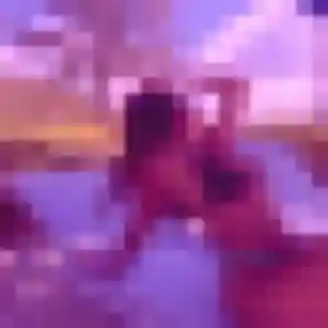 Nicole (26 ans) à Épône propose un plan cul rapidement