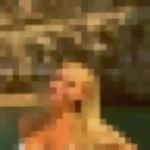 Sexy Helena, 29 ans à Essarts-en-Bocage - voir sa photo