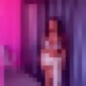 plan cul à Essarts-en-Bocage : photo de Xena, 23 ans - sans engagement