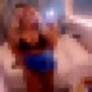 Yasmine, fille de 30 ans veut plan cul à Ferney-Voltaire