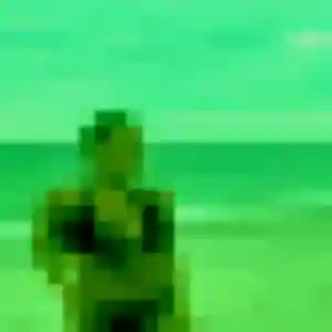 Charmante Candice, 19 ans à Francheville - voir sa photo