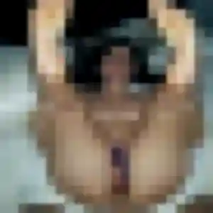 Photo de Leila à Grans (21 ans) - plan cul anonyme