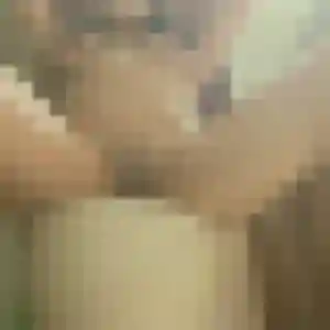 Alexandra (20 ans) à Graulhet propose un plan cul ce soir