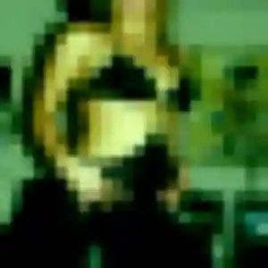 Rejoins Xaviere, 30 ans à Gruissan en t'inscrivant