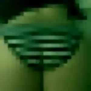 Clemence, 22 ans, connectée à Guidel pour un plan cul