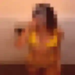 Contacte Azalee, 24 ans à Hayange gratuitement