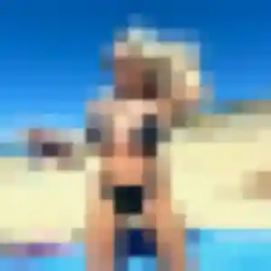 Anna (44 ans) à Hyères cherche une rencontre aujourd'hui