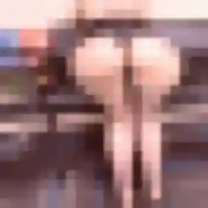 Honorine, 23 ans, connectée à Izon pour un plan cul