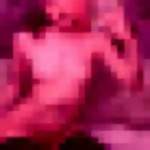 Joanne, 19 ans, cherche un plan cul à Janzé