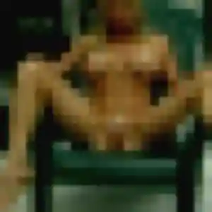 Charlotte, 35 ans, connectée à Jouy-en-Josas pour un plan cul