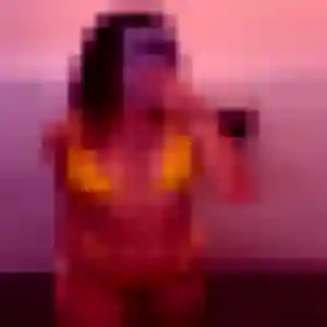 plan cul à La Cadière-d'Azur : profil de Flore, 19 ans - inscription gratuite