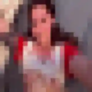 Photo exclusive de Germaine, 24 ans à La Roquette-sur-Siagne - plan discret