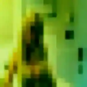 Eva (22 ans) à Lardy attend un plan cul aujourd'hui