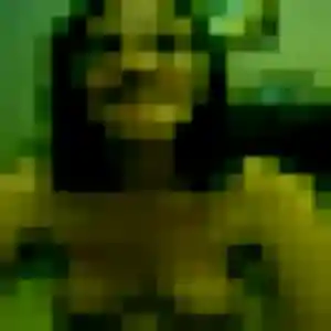 Alix (21 ans) à Le Haillan propose un plan cul maintenant