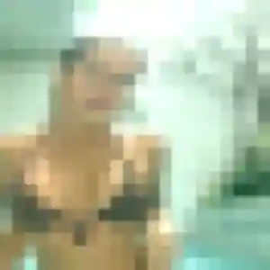 plan cul à Le Plessis-Robinson : profil de Viviane, 26 ans - accès libre