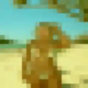 Découvre Djamila, 31 ans à Léognan en privé