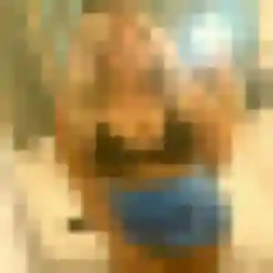 Découvre Debora, 31 ans à Les Avirons gratuitement