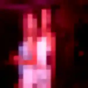 Ilona de Les Avirons, 20 ans - plan cul sans prise de tête