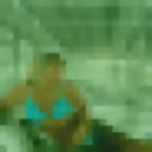 Catherine, 19 ans, connectée à Longueau pour un plan cul