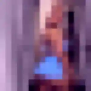 Daniela (26 ans) à Lourdes attend une rencontre aujourd'hui