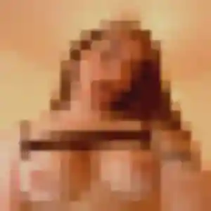 Rencontre Hajar, 34 ans à Maen Roch en privé